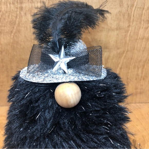 Silver Feather Gnome New Years Crystal Star Bling Bow Black White - Picture 1 of 4